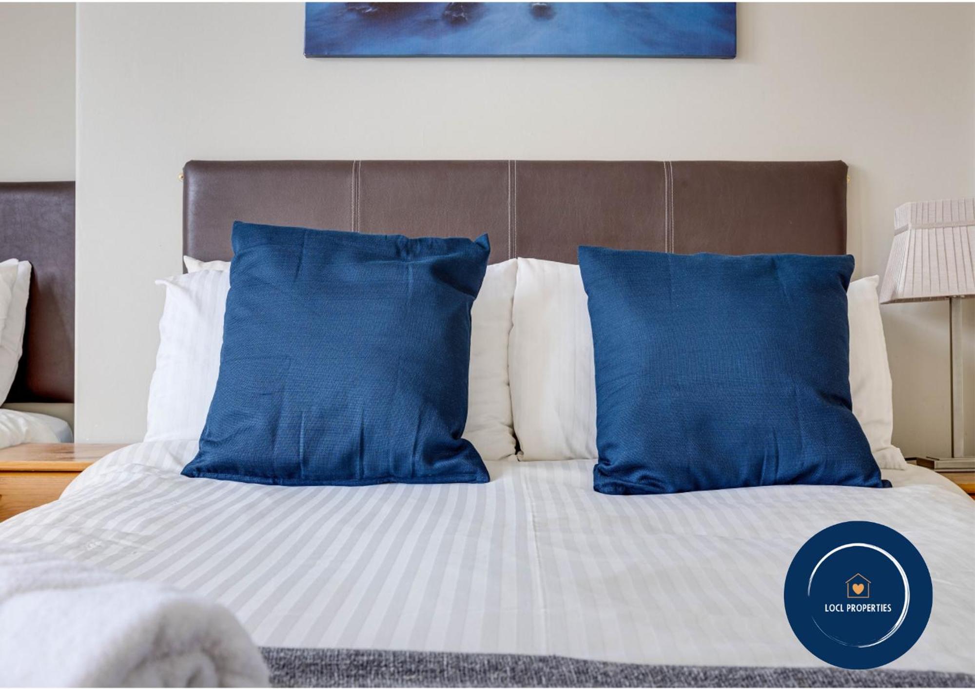 45 The Square Holiday Apartments スカーバラ エクステリア 写真
