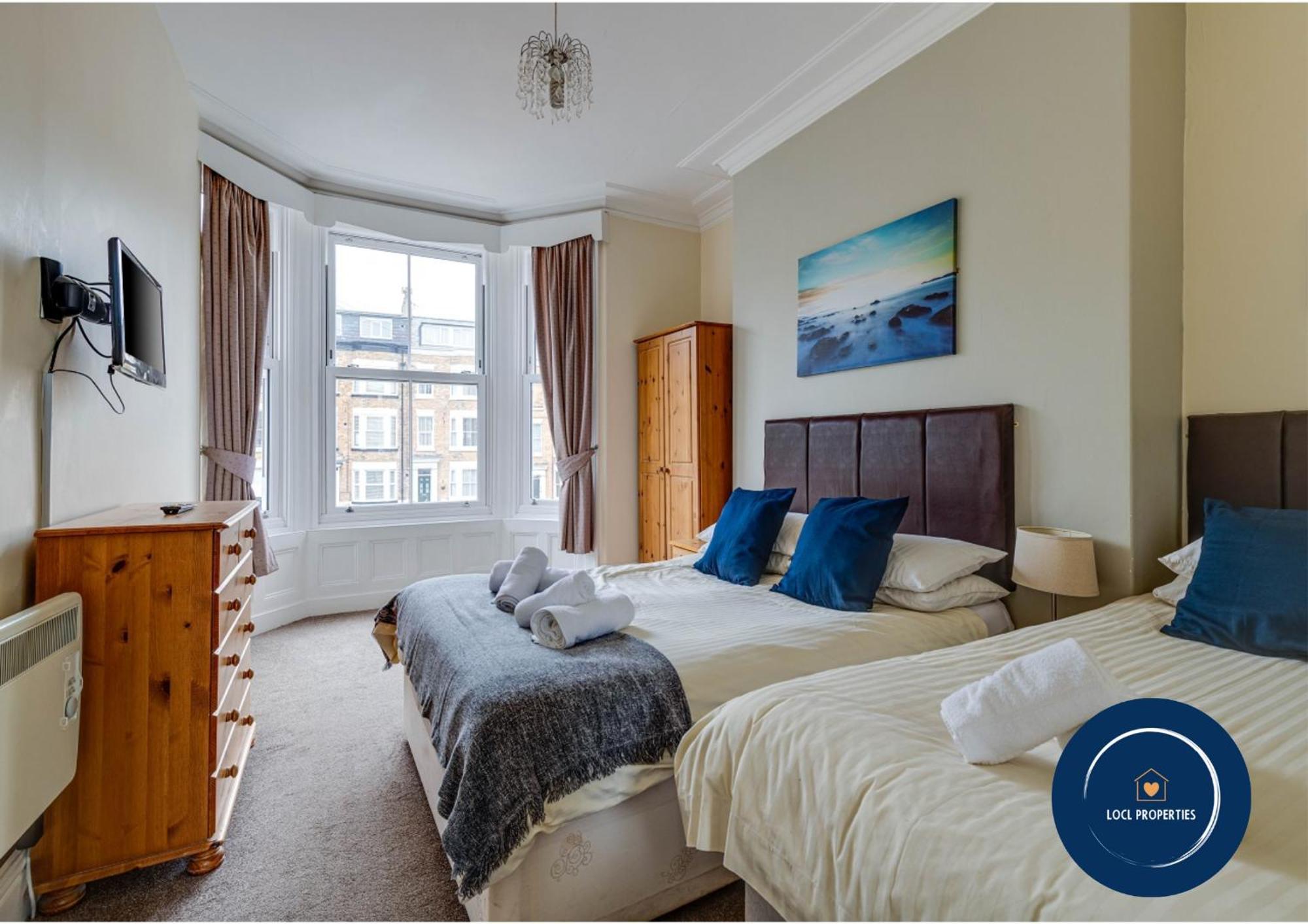 45 The Square Holiday Apartments スカーバラ エクステリア 写真